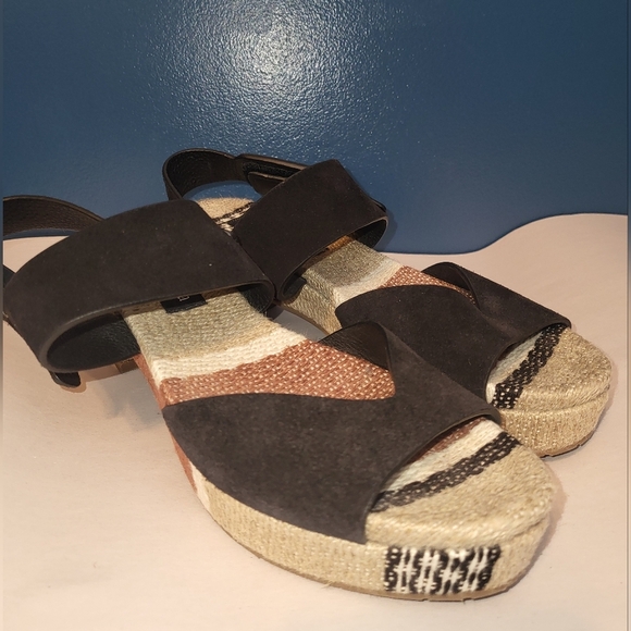 Pedro Garcia Heeled Sandals Size 6.5 Black Suede Adjustable Straps - Picture 14 of 15